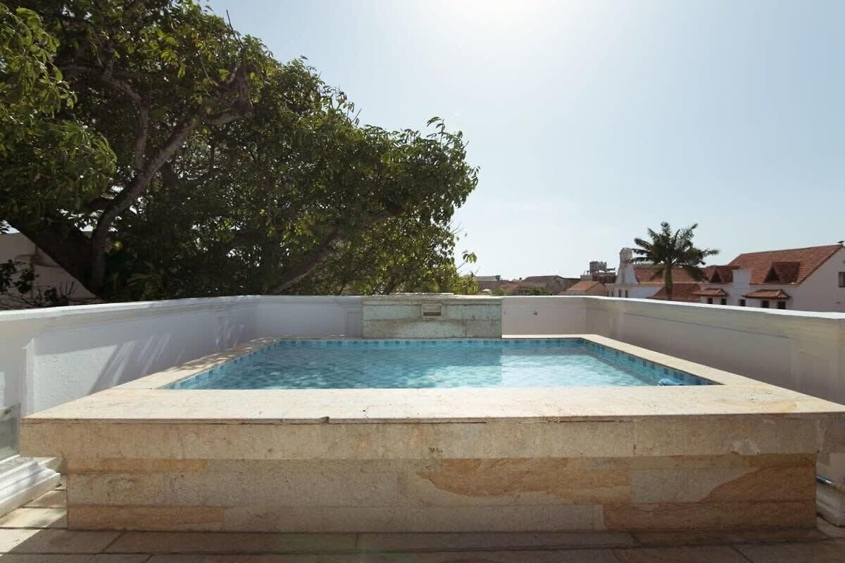 Sophisticated 3br House With Pool And Ac In Ciudad Amurallada