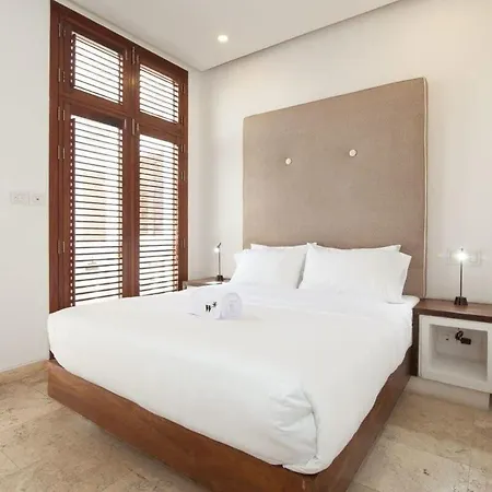 Holiday home Sophisticated 3br House With Pool And Ac In Ciudad Amurallada