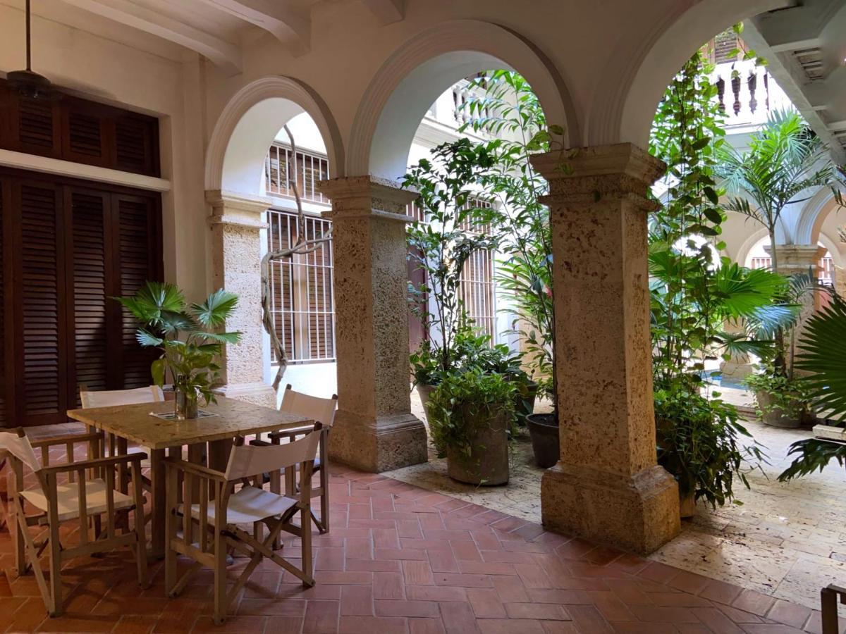 Sophisticated 3br House With Pool And Ac In Ciudad Amurallada Сasa de vacaciones