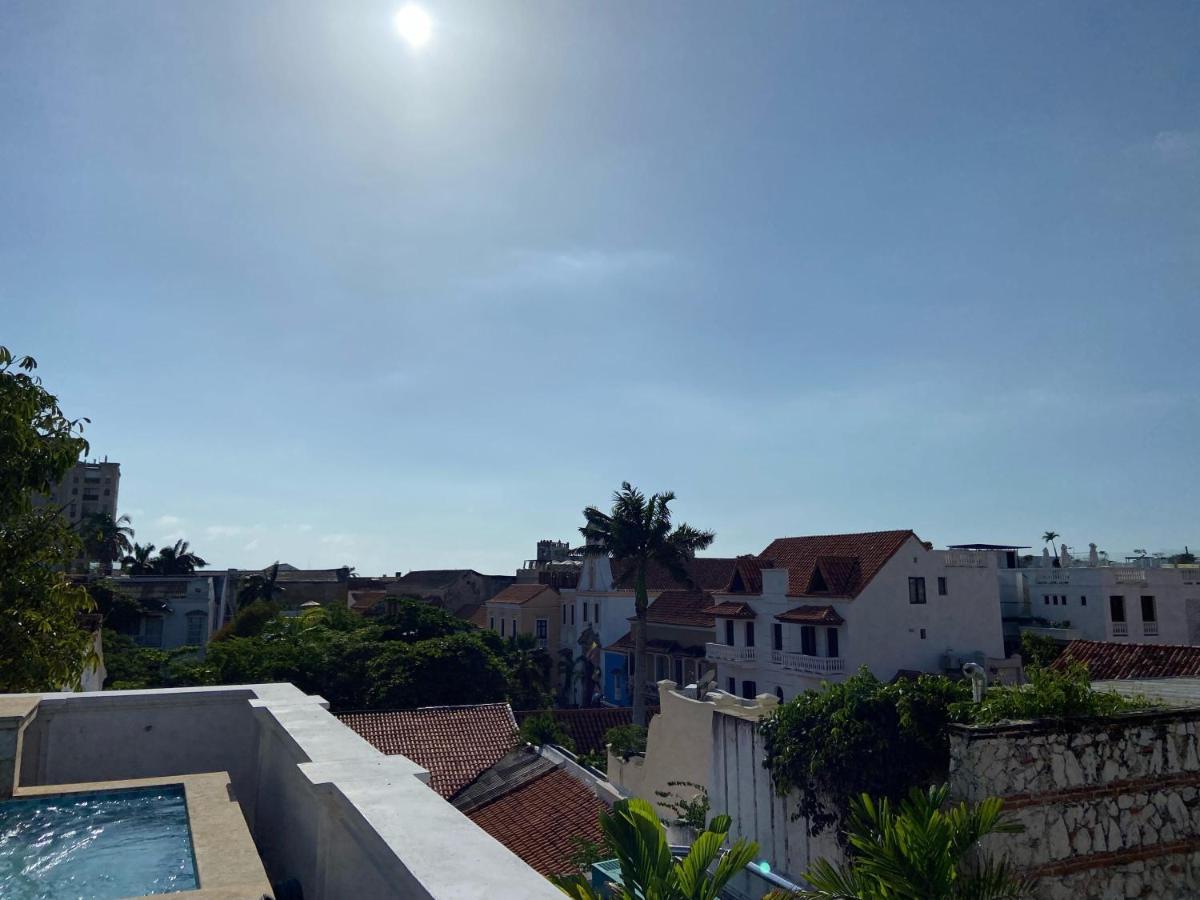 Sophisticated 3br House With Pool And Ac In Ciudad Amurallada Сasa de vacaciones Cartagena