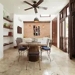 Sophisticated 3Br House With Pool And Ac In Ciudad Amurallada