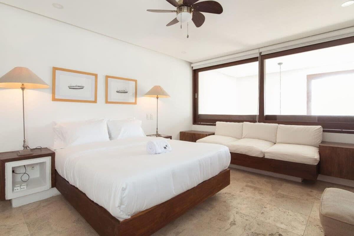 Sophisticated 3br House With Pool And Ac In Ciudad Amurallada Сasa de vacaciones Cartagena